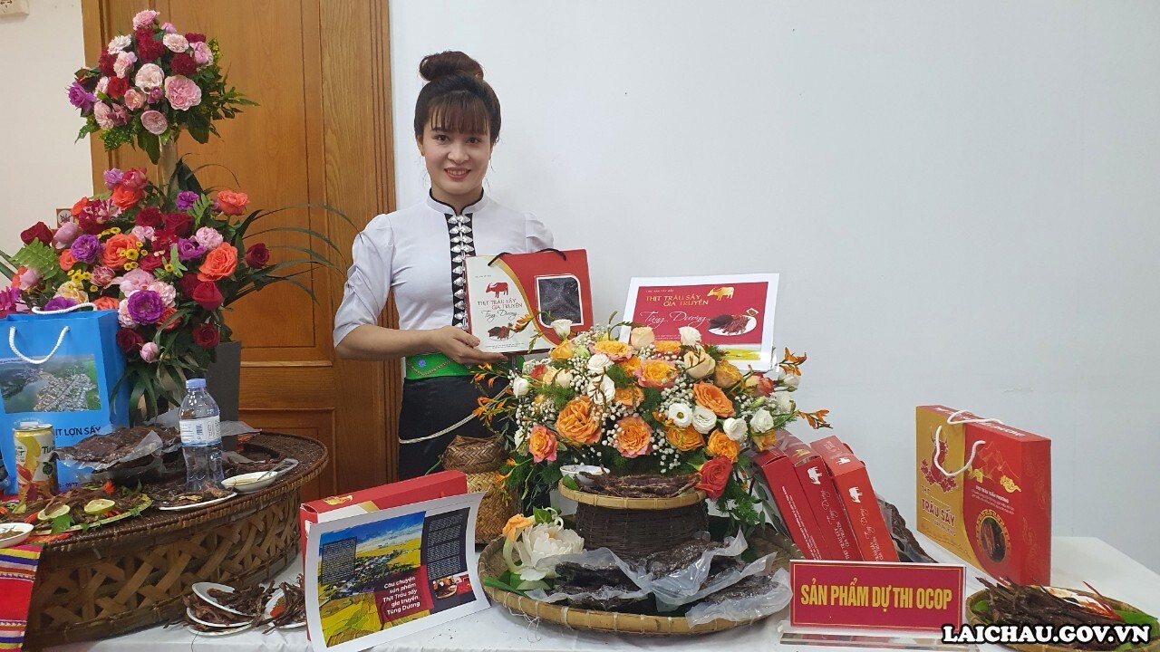 VV88 com đăng nhập: 18 sản phẩm được đánh giá, phân hạng và cấp giấy chứng nhận OCOP đợt 1 năm 2022
