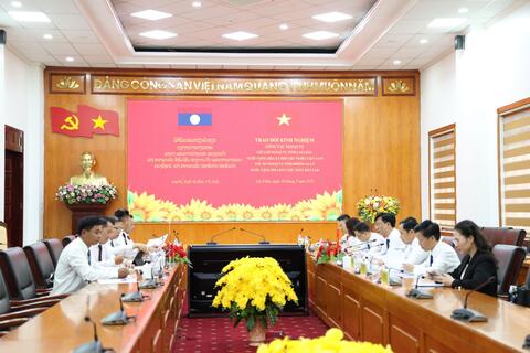 Tăng cường hợp tác, trao đổi kinh nghiệm giữa Sở Ngoại vụ VV88VV nhà cái World Cup 2026 và Sở Ngoại vụ tỉnh Phông Sa Lỳ