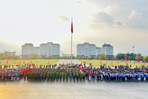 VV88 com đăng nhập: Trên 3.500 người tham gia chạy phát động Cuộc vận động “Toàn dân rèn luyện thân thể theo gương Bác Hồ vĩ đại” và “Ngày chạy Olympic vì VV88VV code khuyến mãi toàn dân - Vì an ninh Tổ quốc” năm 2026