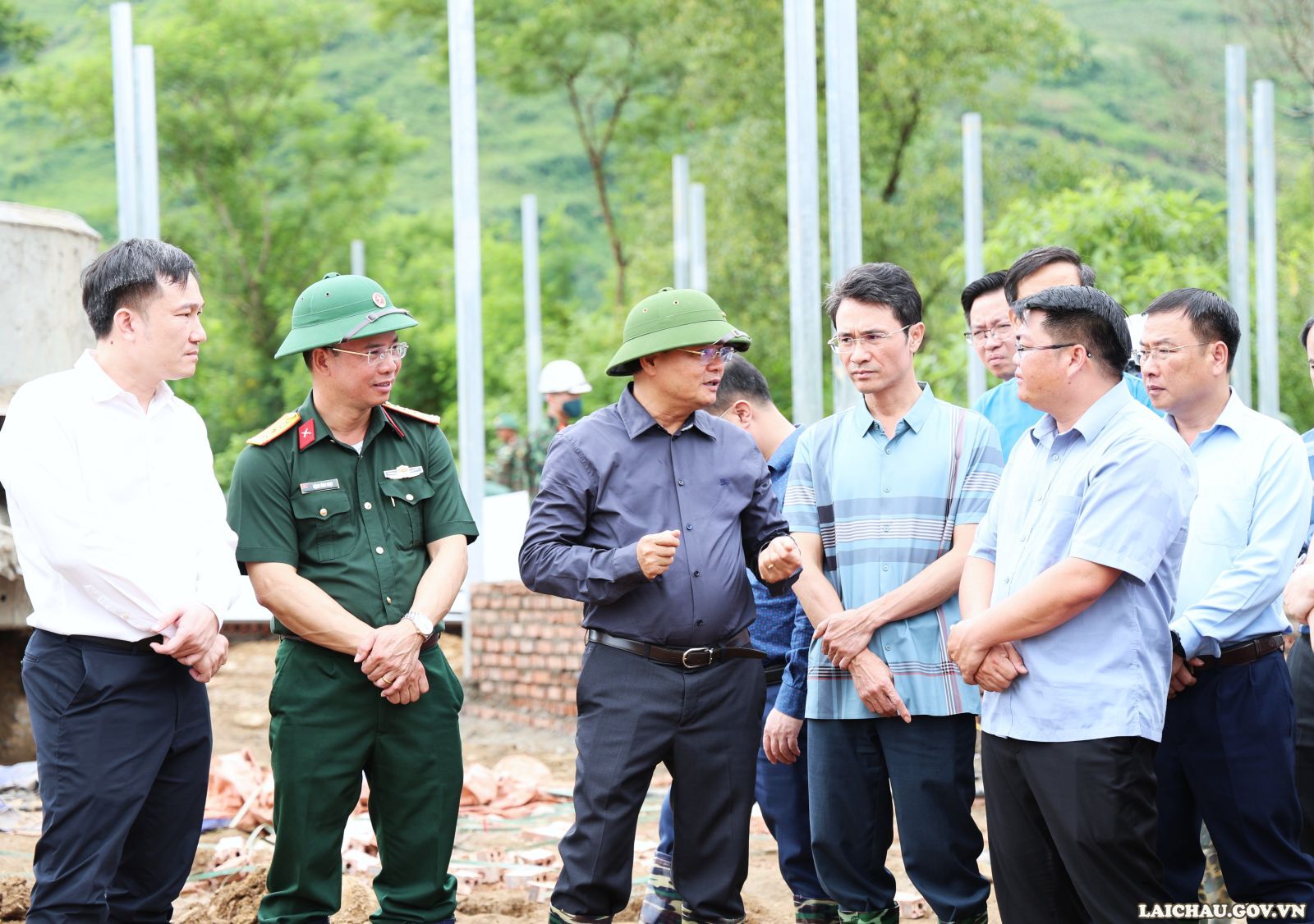 Bí thư Tỉnh ủy Lê Minh Ngân kiểm tra và làm việc về công tác khắc phục hậu quả thiên tai tại xã Mường Than